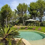 De Luxe Avec Piscine Et Jacuzzi à Six-fours Hébergement de vacances