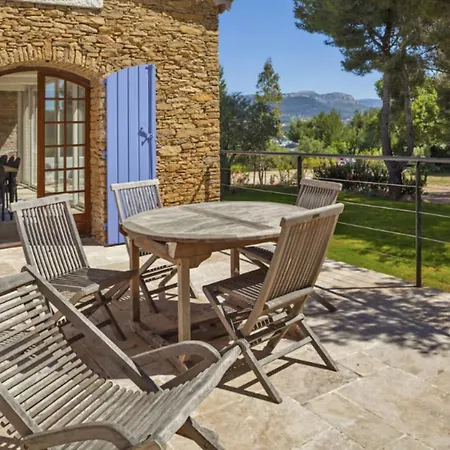 Hébergement de vacances De Luxe Avec Piscine Et Jacuzzi à Six-fours